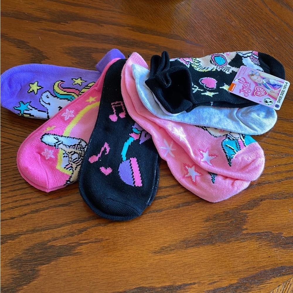 Jojo 10 1/2-4 No Show Socks